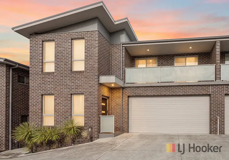 30 Falcon Street,
