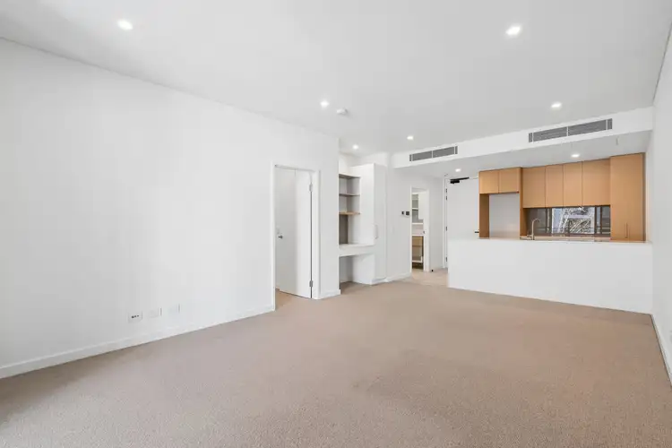 5 Shenton Road