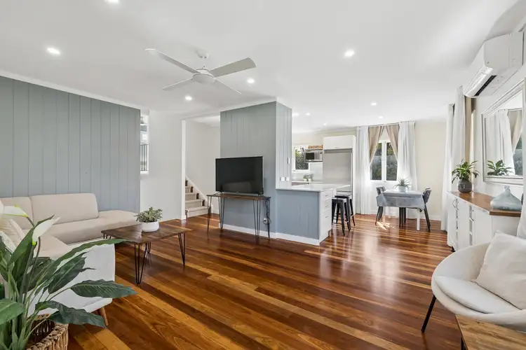 5 Armstrong Street