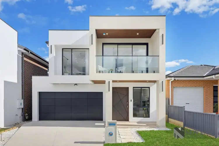 32 Altair St