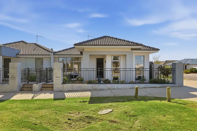 24 Cremorne Lane