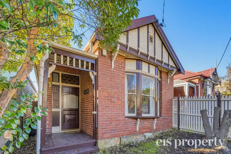 23 D'Arcy Street