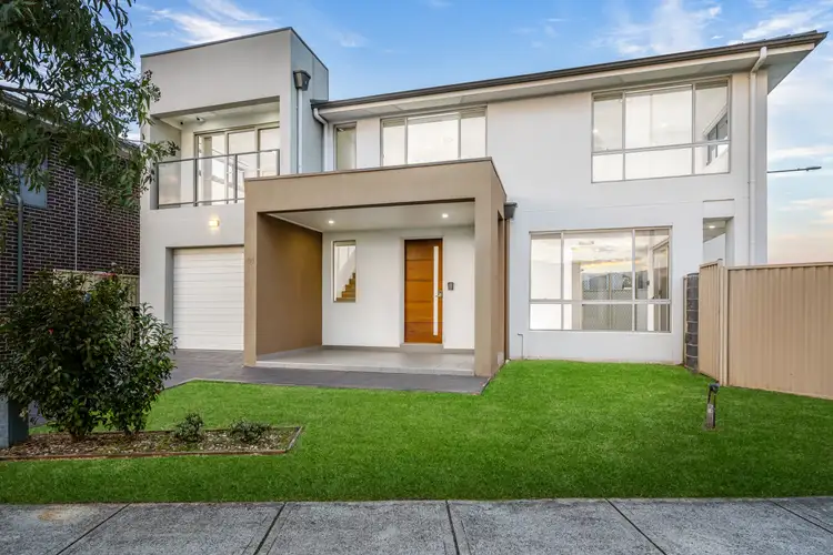 61 Megalong Street