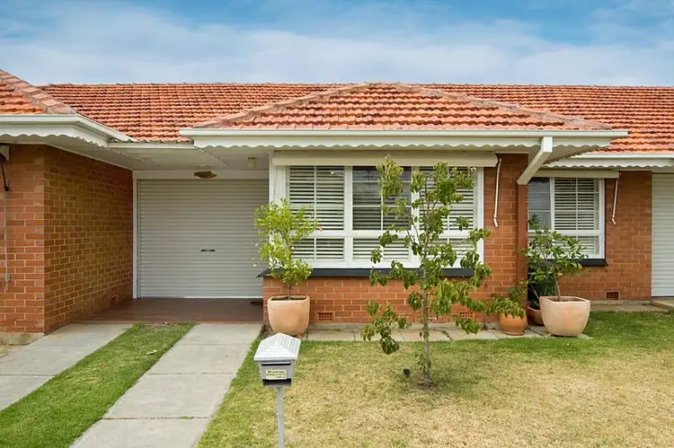 2/46 Augusta Street