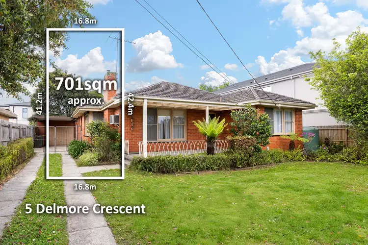 5 Delmore Crescent