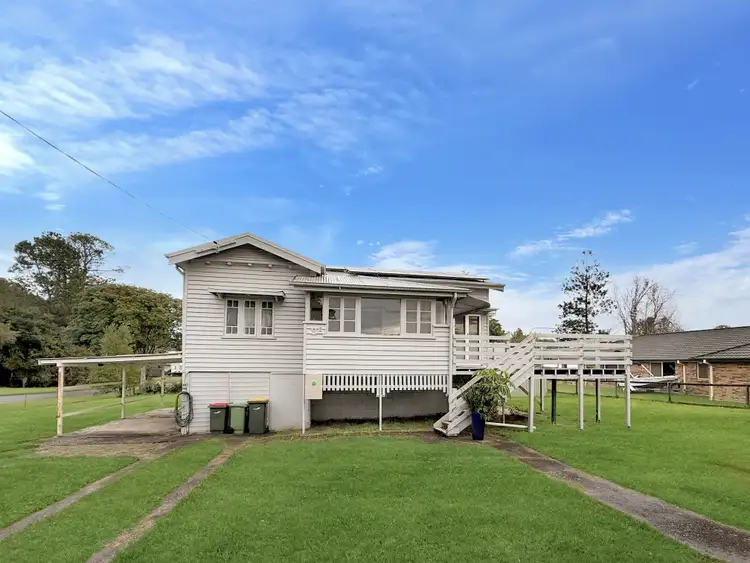 28 Hendy Street