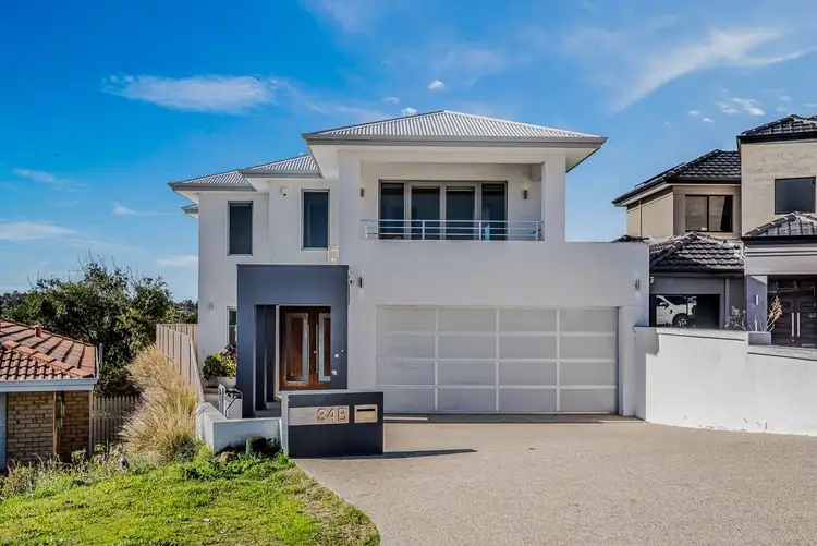 34B Motril Avenue