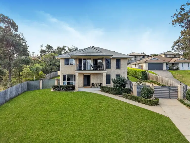 6 Waterstown Place