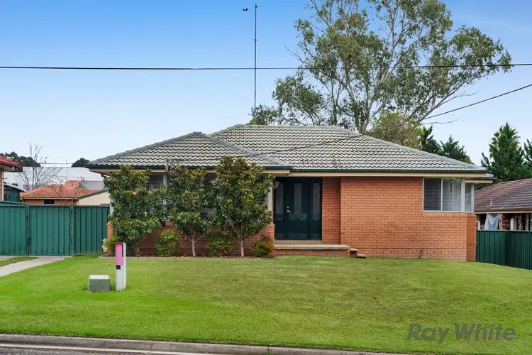 5 Coachwood Crescent