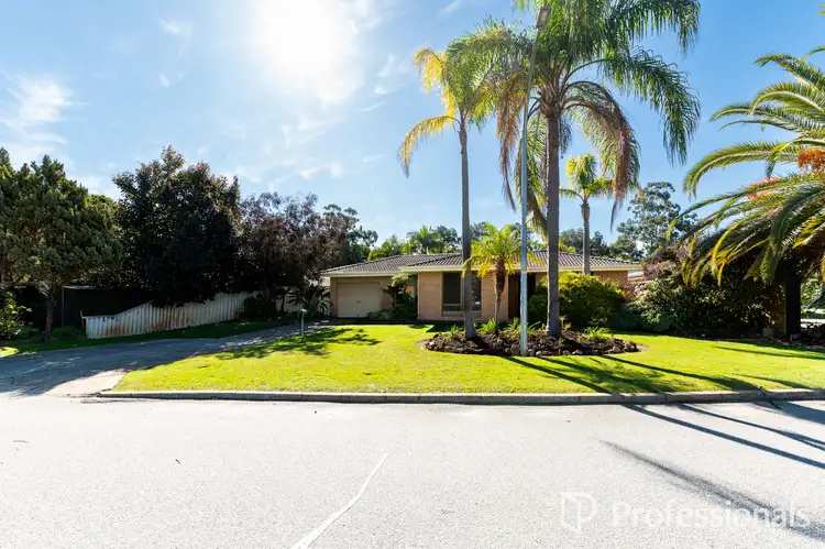 7 Honeysuckle Close