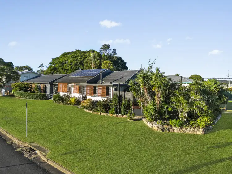 24 Lauriston Street