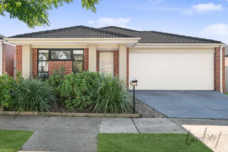 33 Ballybunion Avenue