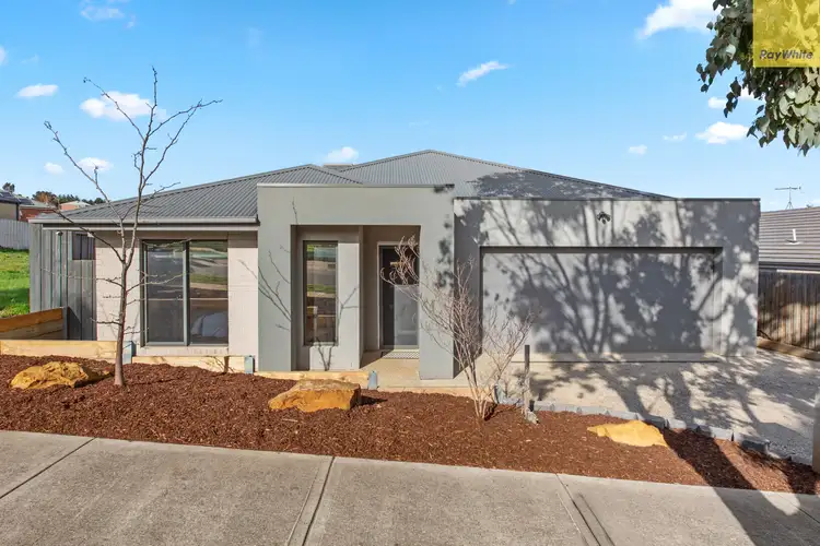 35 Rosehill Drive