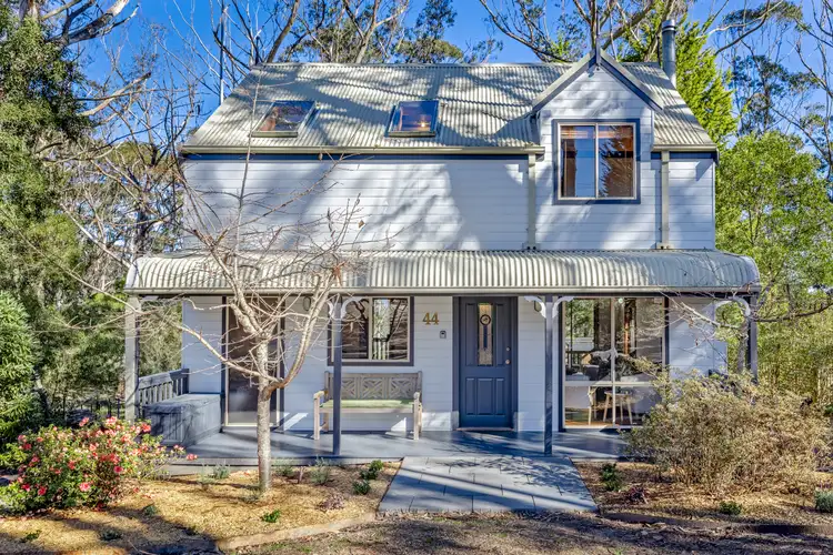 44 Mount York Road