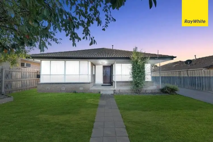 3 Carina Drive