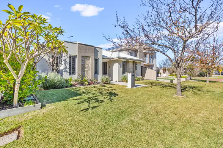15 Leschenault Boulevard