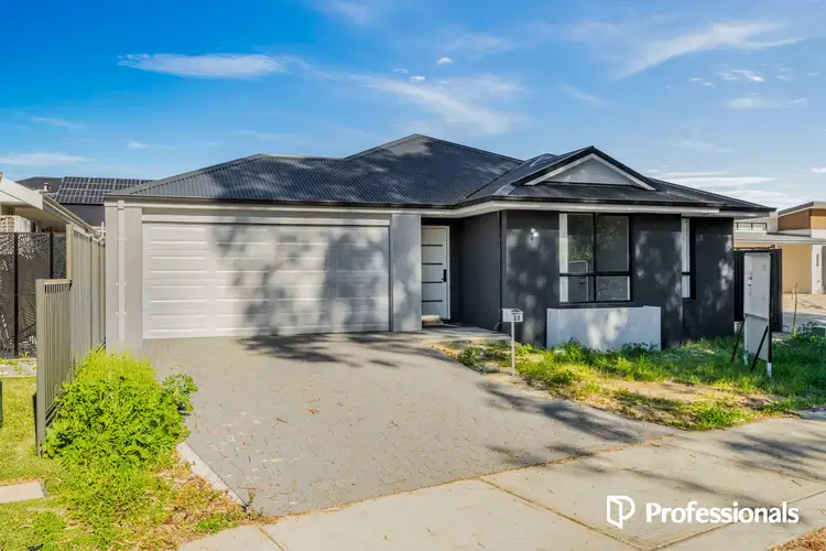 38 Hollingworth Drive