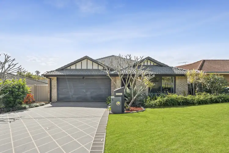 4 Mawson Street