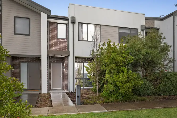 12 Mulberry Walk