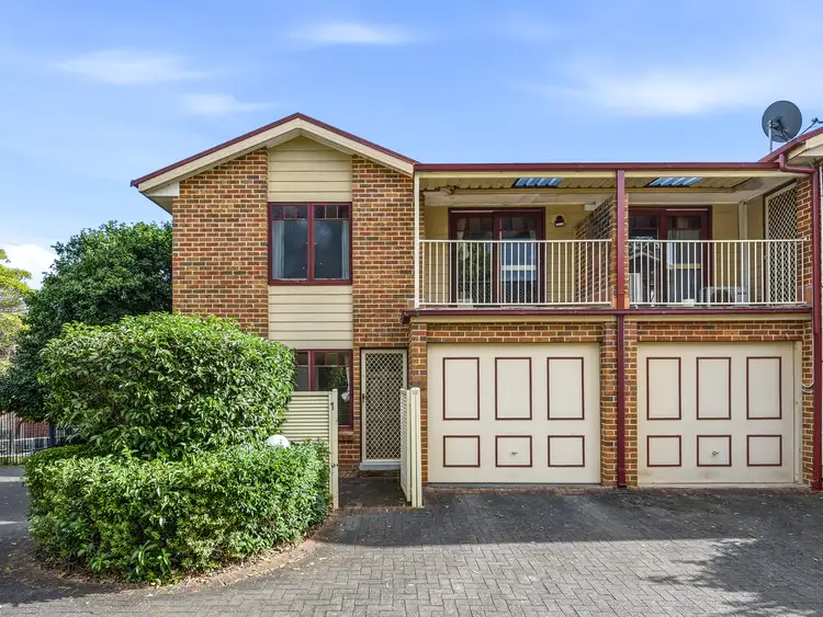 1/9-11 Thurston Street
