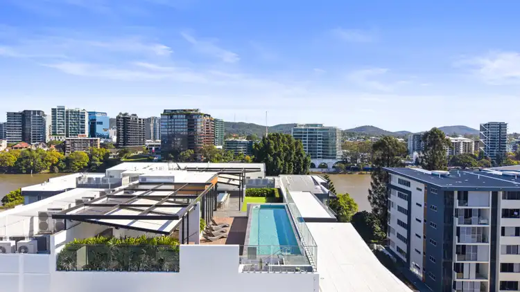 50 Ferry Road