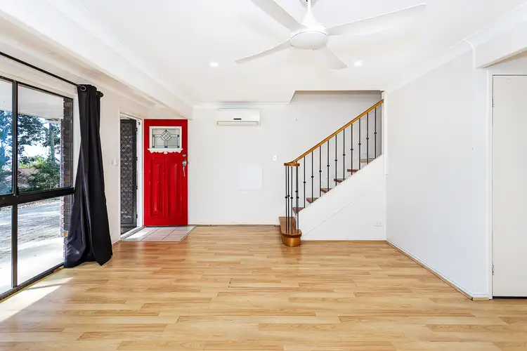 2/6 Sherwood Close