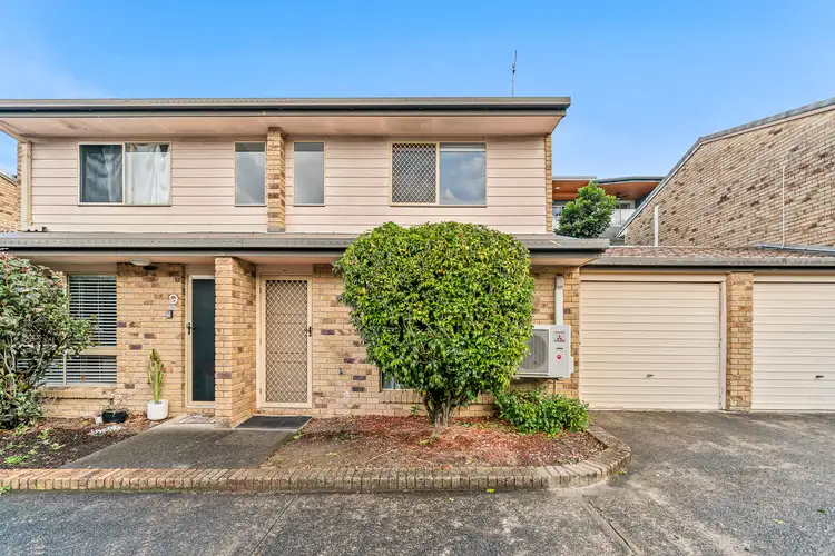 5 Maranda Street