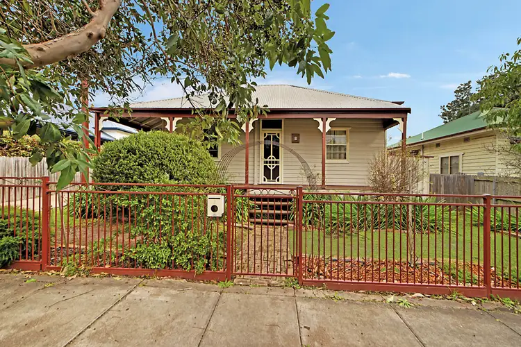 7 Charles Street