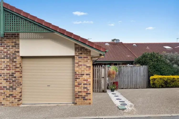 36 Weedons Road