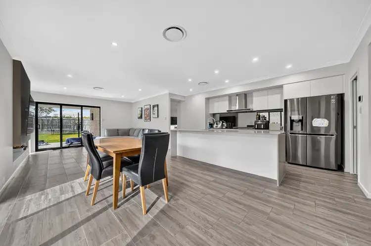 38 Livingstone Street