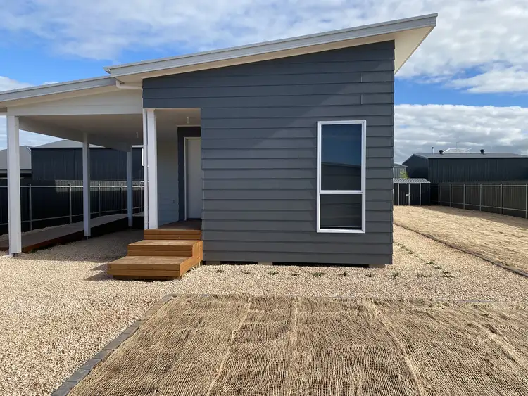 1 Parsee Street