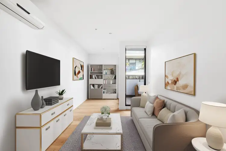 210/18 Queen Street