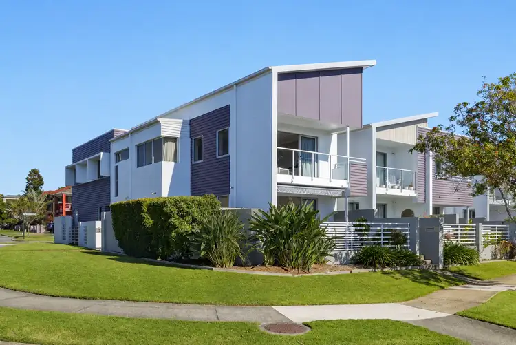 31 Port Peyra Crescent