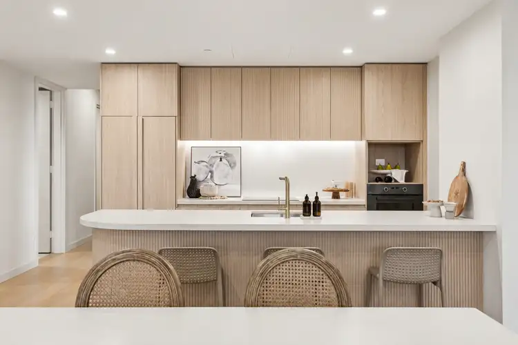 82 Osmond Terrace