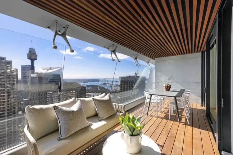 117 Bathurst Street