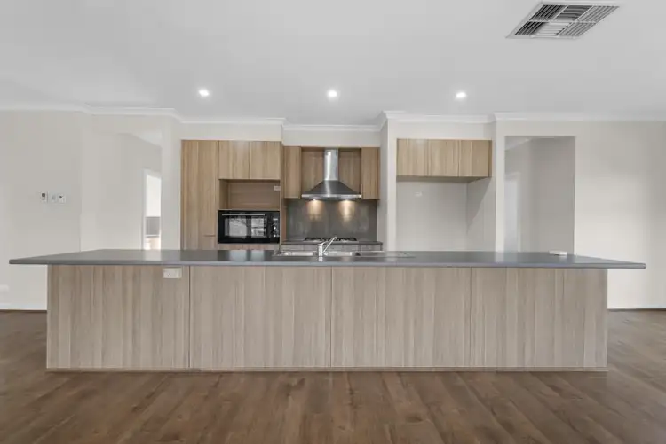 39 Saxonwood Drive
