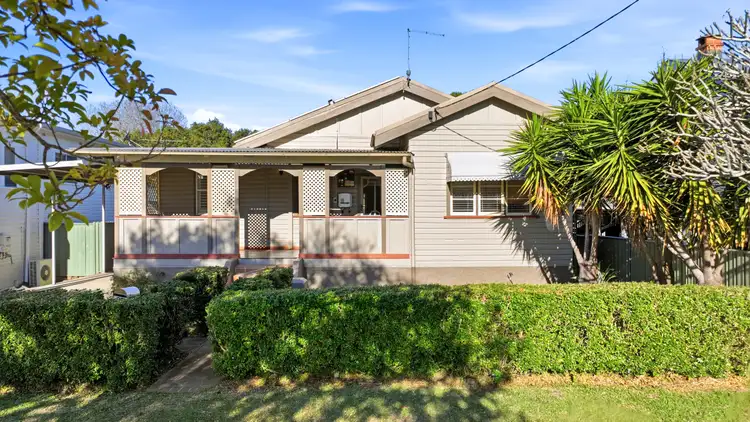 92 Clarence Street
