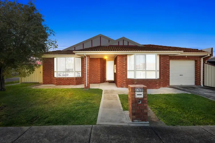 34 Parfrey Avenue