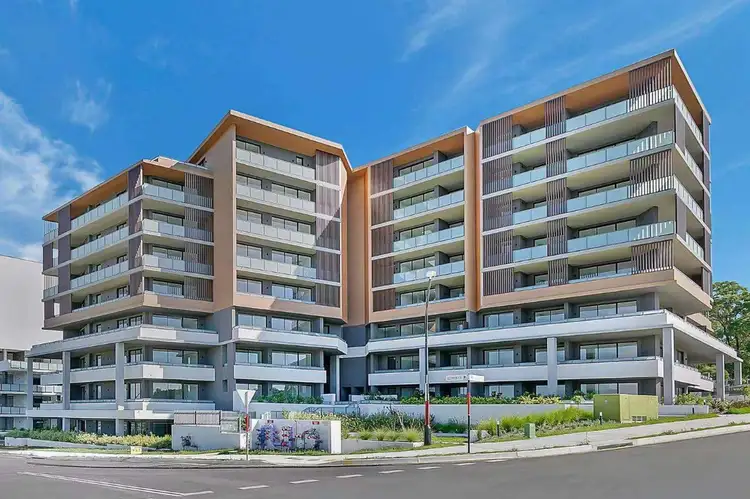 2 Hasluck Street
