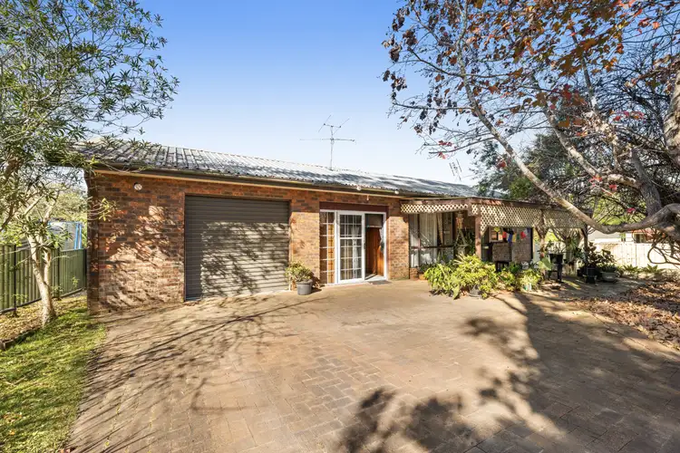 41 Glenrose Crescent