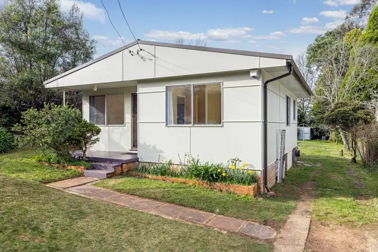 10 Bell Street