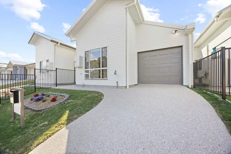 4 Spindrift Road