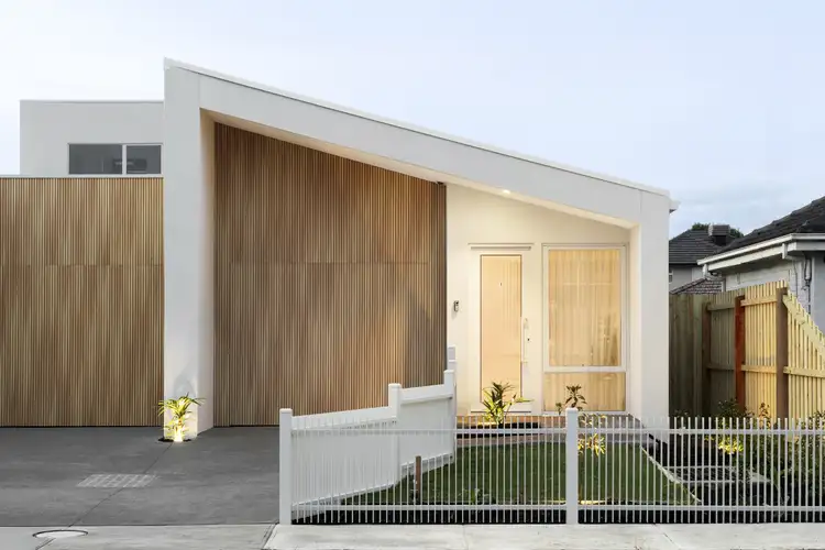 44 Barton Street