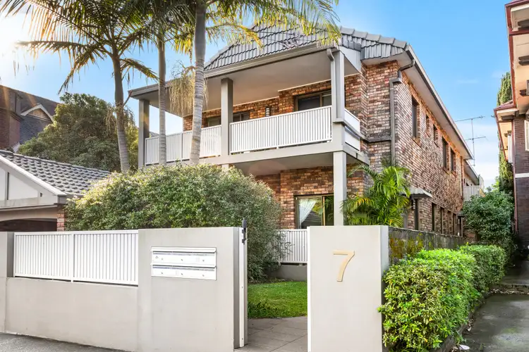 7 Belmont Road