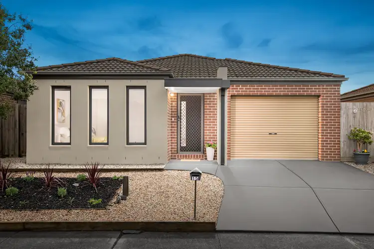 15 Glory St