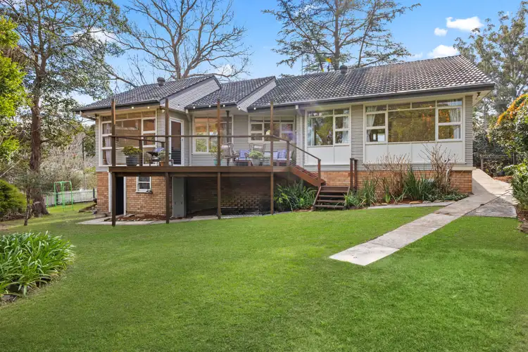 7 Janet Avenue