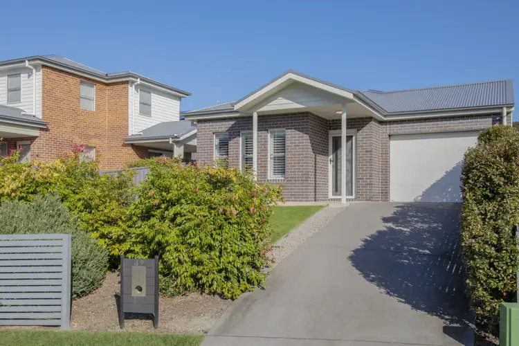 39 Ringal Crescent