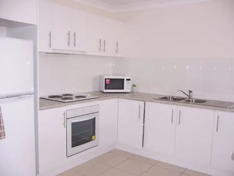 3/10 Guy Street