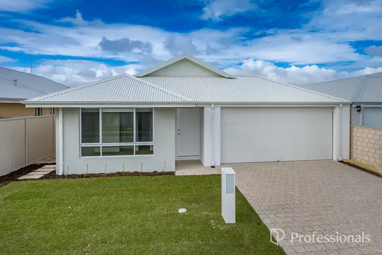 19 Surfers Street