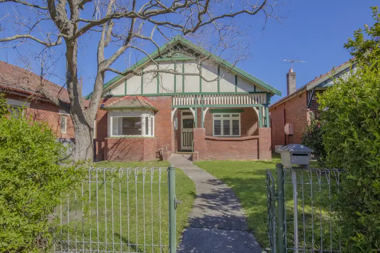 23 Warrah Street